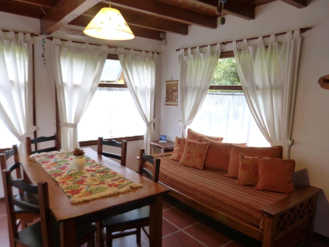 הוילה סן קרלוס דה ברילוצ'ה Cabanas Tierra Surena מראה חיצוני תמונה